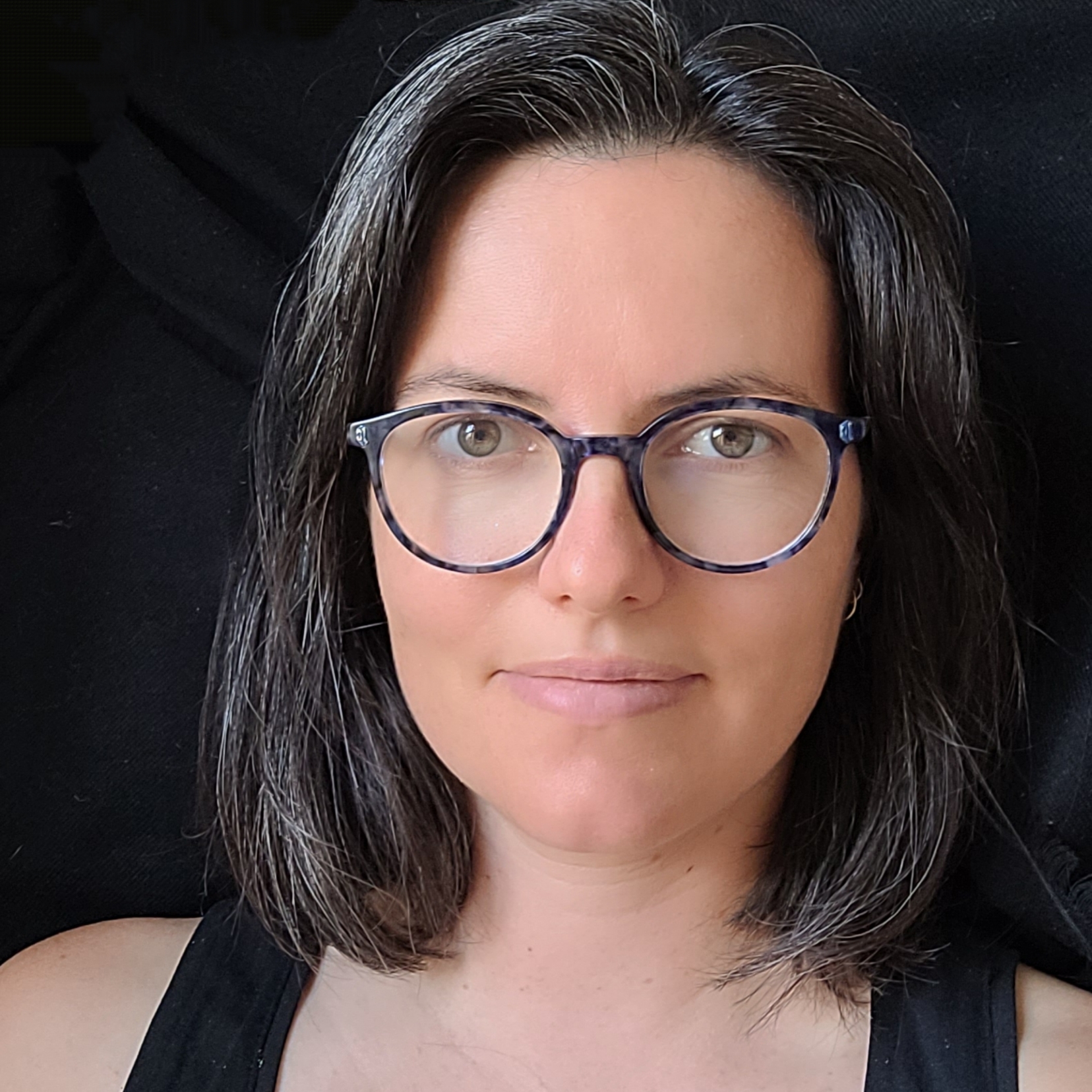 Sophie, professeure de cours SQL en ligne ou vidéos autonomes et prof SQL expérimentée